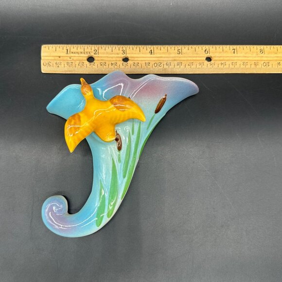 Vintage Wall Pocket Vase Mid Century Decor Flying Duck Blue Yellow Bird USA - Picture 10 of 11
